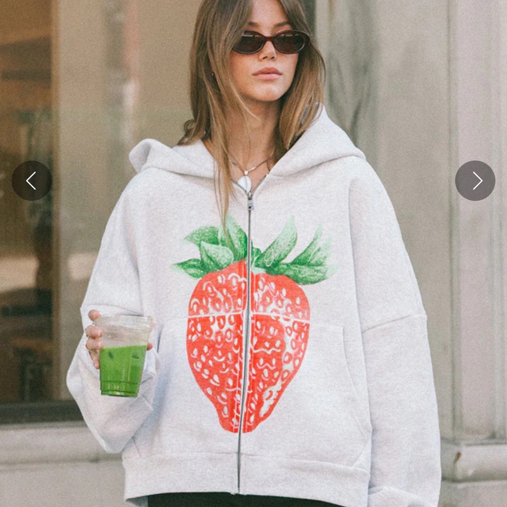 Elwood Strawberry zip up Hoodie